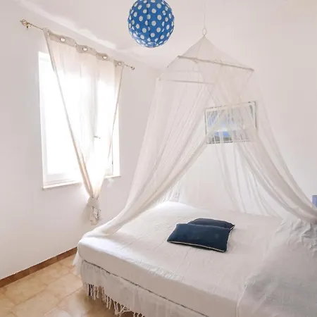Daire 3 Bedroom Stunning In